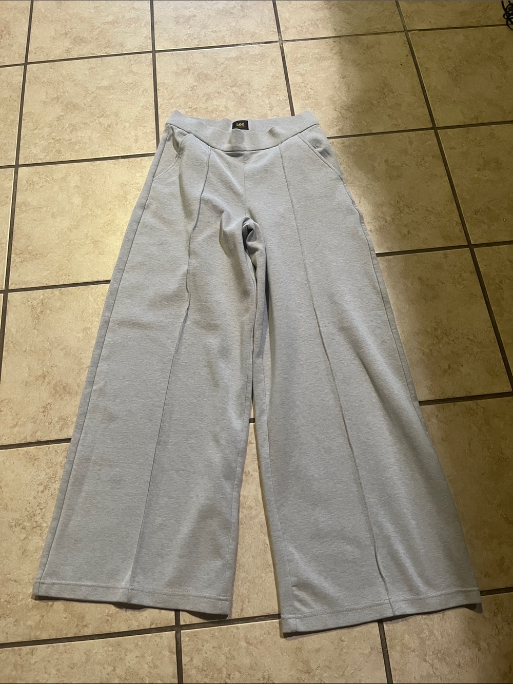 Lee Women's Wide Leg Pull-On Pants in Light Blue